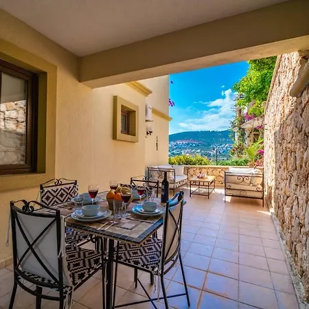 Apartment Azure With Sea View In
